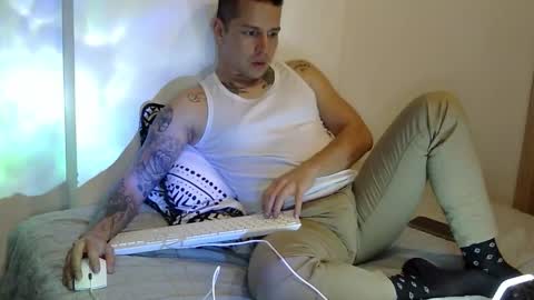 Orienzo online show from 02-28-26, 04:13