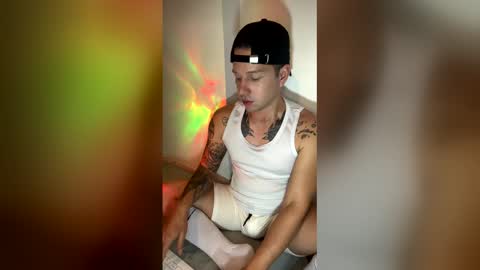 Orienzo online show from 03-16-26, 05:44