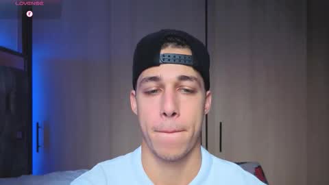 Orionblaze 69  online show from 11-27-25, 09:06