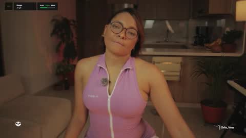 Snapshot of orla_voss chatting on 10-30-25, 11:49 Orla online show from 10-30-25, 11:49