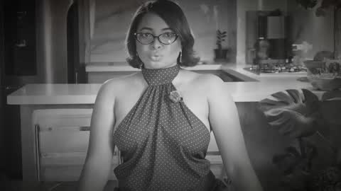 Snapshot of orla_voss chatting on 03-19-26, 12:58 Orla online show from 03-19-26, 12:58