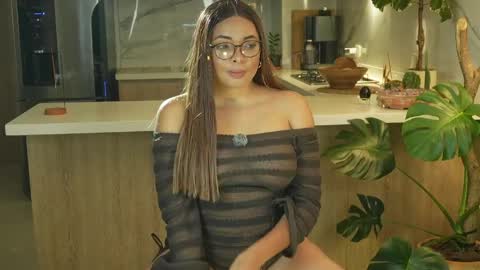 Snapshot of orla_voss chatting on 03-27-26, 02:28 Orla online show from 03-27-26, 02:28