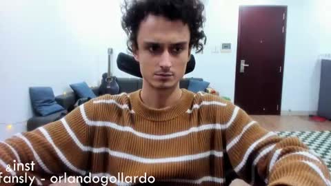 Snapshot of orlando__bloom chatting on 01-09-25, 11:58 Fansly and Instagram - online show from 01-09-25, 11:58