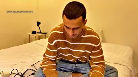 Fansly and Instagram -  online show from 11-10-25, 12:59