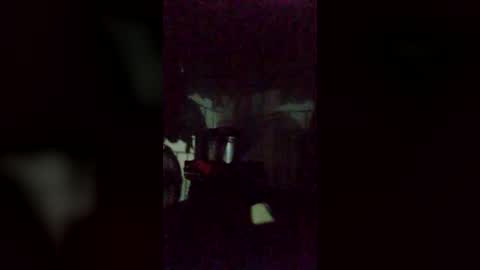 Snapshot of oscar041111 chatting on 07-06-26, 07:16 oscar041111 online show from 07-06-26, 07:16