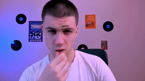oscar_rage online show from 05-19-26, 08:42
