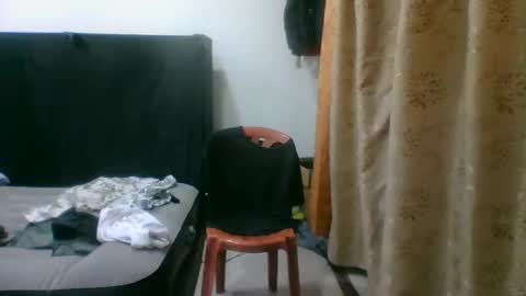 oscarjhe3512 online show from 11-02-25, 04:59