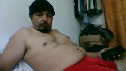 oscarjhe3512 online show from 06-02-26, 02:24