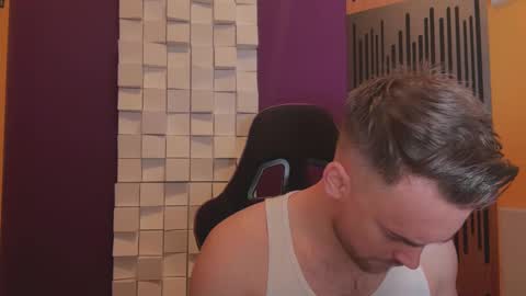 Oscar Steel Savage online show from 03-06-25, 08:05