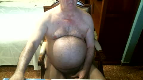 Oscar online show from 06-12-26, 03:11