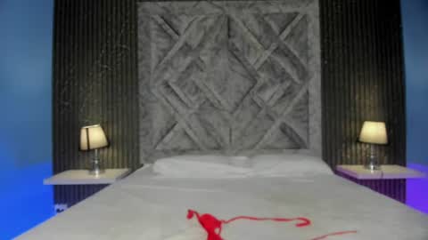 oshun_444 online show from 07-13-26, 11:46