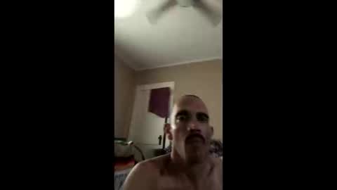 Snapshot of oskar562 chatting on 10-22-25, 05:56 oskar562 online show from 10-22-25, 05:56