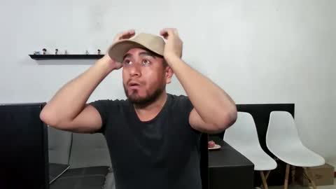 Snapshot of oskregal chatting on 02-18-26, 02:40 oskregal online show from 02-18-26, 02:40