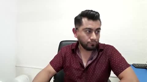 Snapshot of oskregal chatting on 02-19-26, 09:11 oskregal online show from 02-19-26, 09:11