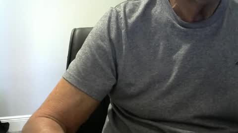 Ossi online show from 09-30-25, 09:09