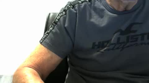 Ossi online show from 11-27-25, 12:02