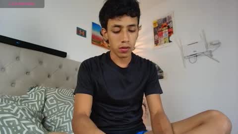 Snapshot of ostin_18hot chatting on 07-17-26, 12:17 ostin 18hot online show from 07-17-26, 12:17