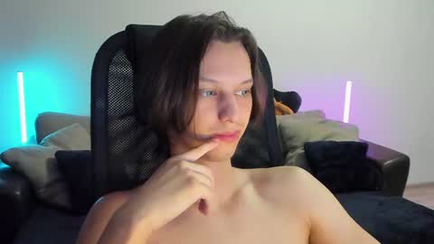 Ostin online show from 07-24-26, 06:28