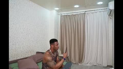 Ostine Brown online show from 03-06-26, 05:31