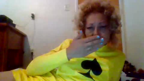 Snapshot of otherroomladycc chatting on 09-14-25, 07:02 otherroomladycc online show from 09-14-25, 07:02