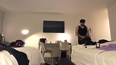 Chulo CLos online show from 05-10-26, 04:06