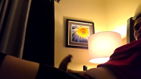 Snapshot of otmon3y32 chatting on 11-21-25, 08:57 otmon3y32 online show from 11-21-25, 08:57