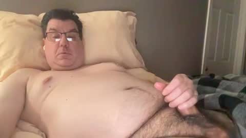 Snapshot of otter916 chatting on 06-19-26, 04:39 otter916 online show from 06-19-26, 04:39