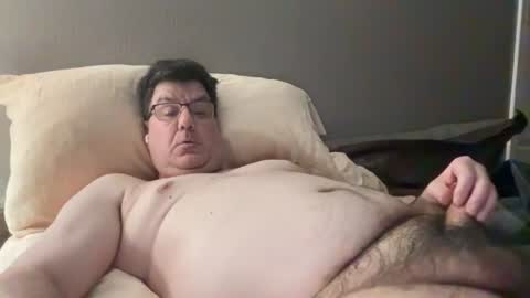 Snapshot of otter916 chatting on 07-12-26, 04:58 otter916 online show from 07-12-26, 04:58