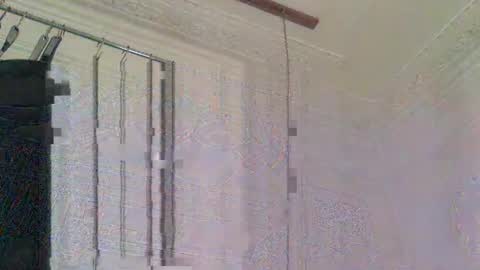 Snapshot of ottodick chatting on 09-15-25, 07:19 Otto online show from 09-15-25, 07:19