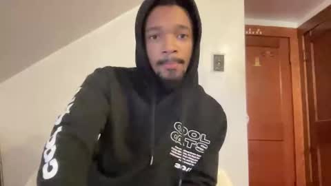 Snapshot of outofhisleague_ chatting on 11-14-25, 06:39 outofhisleague_ online show from 11-14-25, 06:39