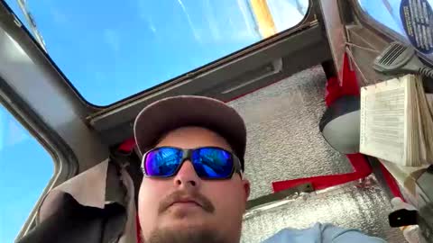 Snapshot of outoftown673 chatting on 11-13-25, 04:06 outoftown673 online show from 11-13-25, 04:06