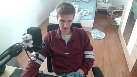 Snapshot of overkneebabe chatting on 04-03-26, 11:41 OverkneeBabe online show from 04-03-26, 11:41