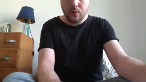 Snapshot of ovid231 chatting on 02-08-25, 09:35 92 online show from 02-08-25, 09:35