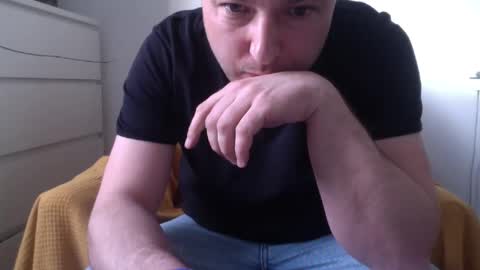 Snapshot of ovid231 chatting on 03-22-26, 03:26 92 online show from 03-22-26, 03:26