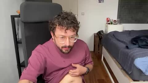 ovidius96 online show from 10-03-25, 02:03