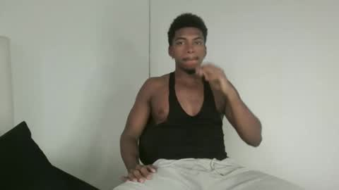 Snapshot of owen_222 chatting on 01-11-26, 09:42 Owen online show from 01-11-26, 09:42