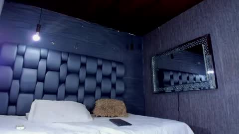 owen_stone1 online show from 07-12-26, 12:56