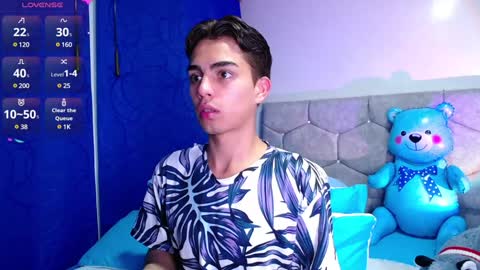 Owen  Independent model  online show from 02-03-25, 04:57