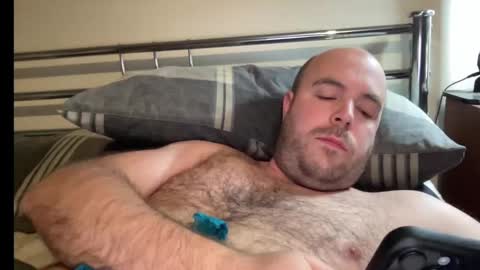 Owen2022 online show from 02-19-25, 07:17