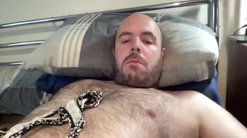 Owen2022 online show from 09-30-25, 10:09