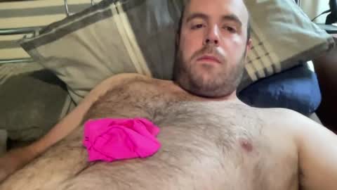 Owen2022 online show from 04-25-26, 06:27