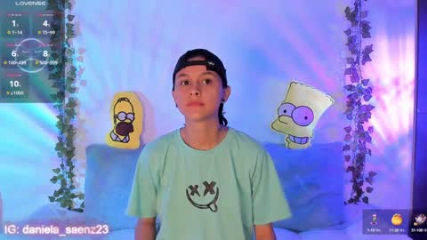 Snapshot of owenfoxx1 chatting on 12-17-24, 01:39 Owen foxx online show from 12-17-24, 01:39