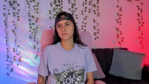 Snapshot of owenfoxx1 chatting on 01-16-26, 01:09 Owen foxx online show from 01-16-26, 01:09