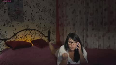 OxiXLove online show from 06-25-26, 08:13