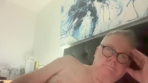 Snapshot of ozhairybearxxxx chatting on 01-07-25, 12:20 ozhairybearxxxx online show from 01-07-25, 12:20