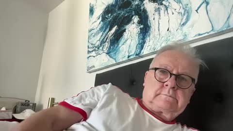ozhairybearxxxx online show from 04-26-26, 05:27