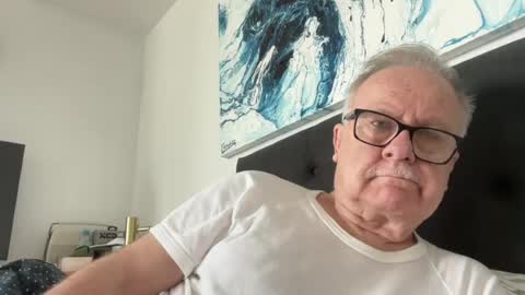 Snapshot of ozhairybearxxxx chatting on 07-07-26, 12:35 ozhairybearxxxx online show from 07-07-26, 12:35