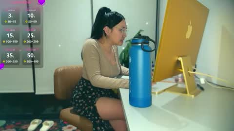 Snapshot of ozhmara chatting on 09-17-25, 01:51 ozhmara online show from 09-17-25, 01:51