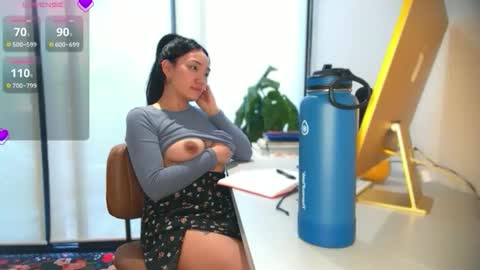 Snapshot of ozhmara chatting on 10-01-25, 03:29 ozhmara online show from 10-01-25, 03:29