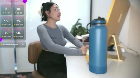 Snapshot of ozhmara chatting on 10-07-25, 02:36 ozhmara online show from 10-07-25, 02:36